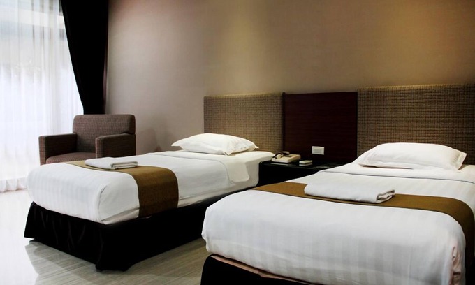 Surabaya Hotel | New Grand Park Hotel