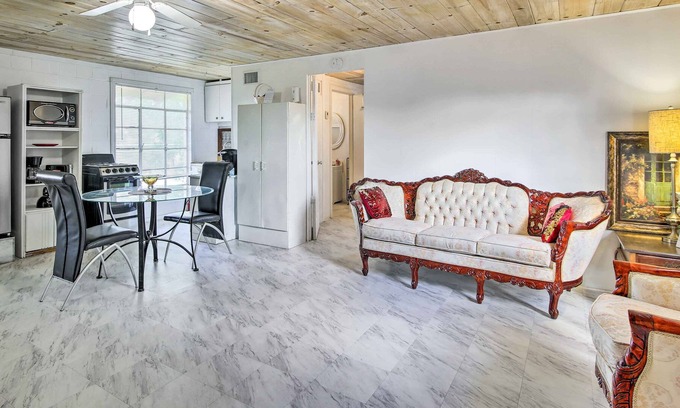 Harlingen Apartment | NEW! Harlingen Haven < 47 Mi to South Padre Island