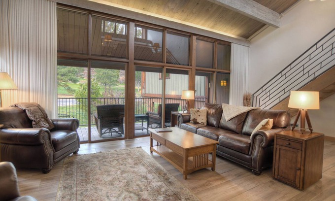 Purgatory House | New! High Mountain Home (#703) |10 min to Ski - Golf - AC/Pool/Hot Tub/Deck