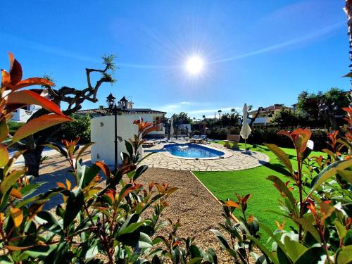 Cambrils House | New holiday house "Casa miAlina" with private pool, 300m to beach