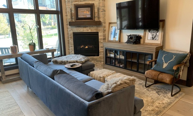 Park City Condo | *New in 2021* Walk to Gondola/Golf 2/2 at Blackstone @Canyons *Pool/Hot Tub*