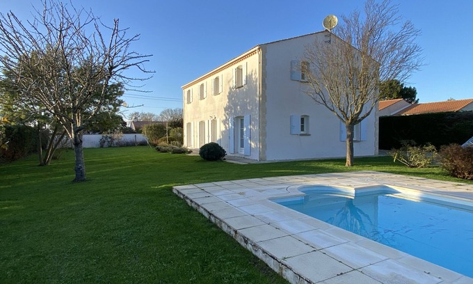 Bourcefranc-le-Chapus Villa | New in the Marennes-Oléron basin! Completely renovated Charentaise house