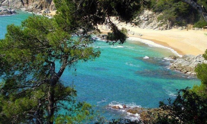 La Goba Villa | New, intimate and modern villa with barbecue and PRIVATE POOL (salt water)