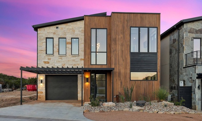 Graford House | New Juniper Jewel at PK *5bed/4 bath