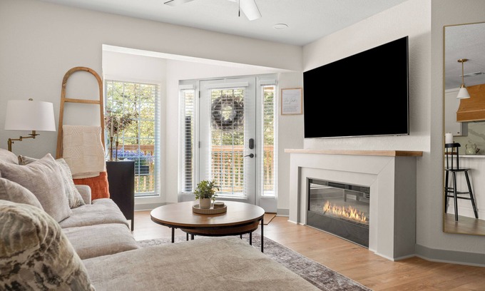 Kimberling City Condo | NEW Lakefront 2-bedroom condo on Beautiful TRL
