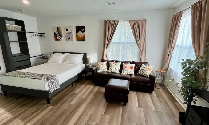 North Buttercup Creek Apartment | New, Large, Bright, Fully Furnished Studio with Private Entry, Bath, Kitchen
