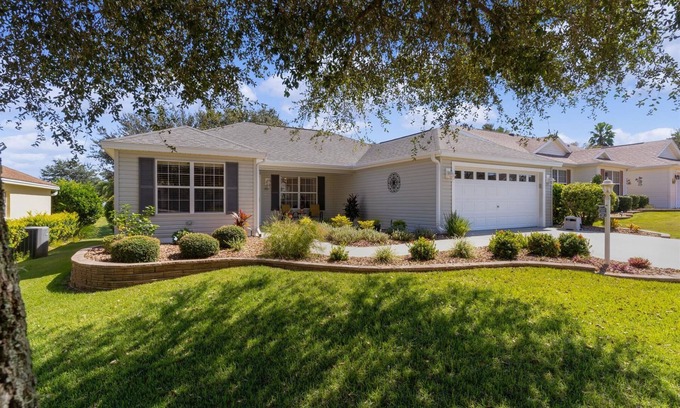 Hadley House | NEW Listing 3 Bedroom Split Design with 2 Bathrooms near Fort Sumter