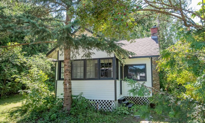 Fenelon Falls Cottage | New Listing "Aries" 2 Bedroom Cottage by the beach