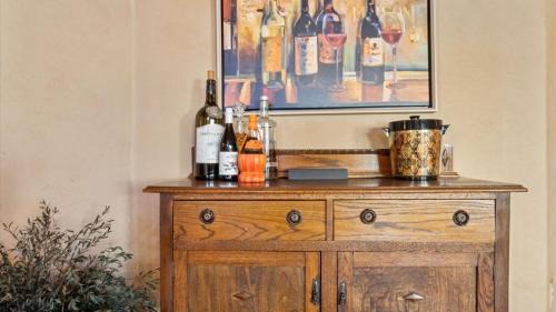 North Ranch House | New listing Charming 4 bedroom with Pool