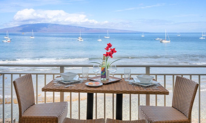 Historic Lahaina Front Street Condo | New Listing! Heart of Lahaina, an Oceanfront stay