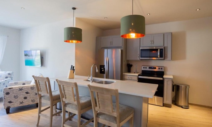Rancho Apartment | New Listing! Plaza Daniel Leo B