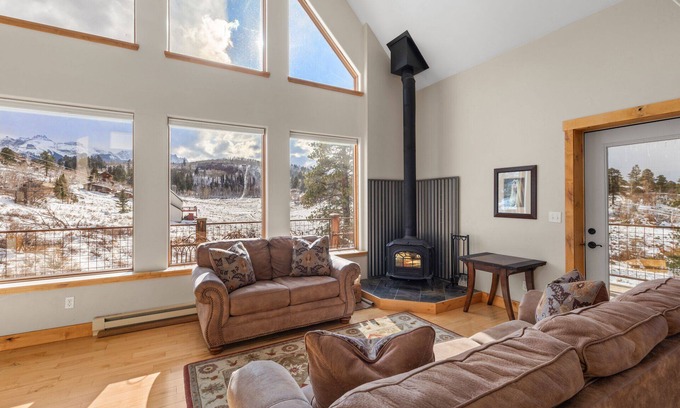 Elk Meadows House | New Listing! Sneffels Retreat - Tranquil Getaway - Direct Views of Sneffels!