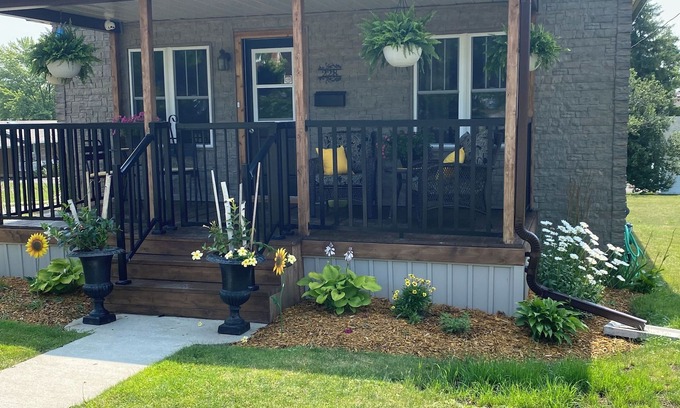 Napanee House | New little place for getaways or work trips
