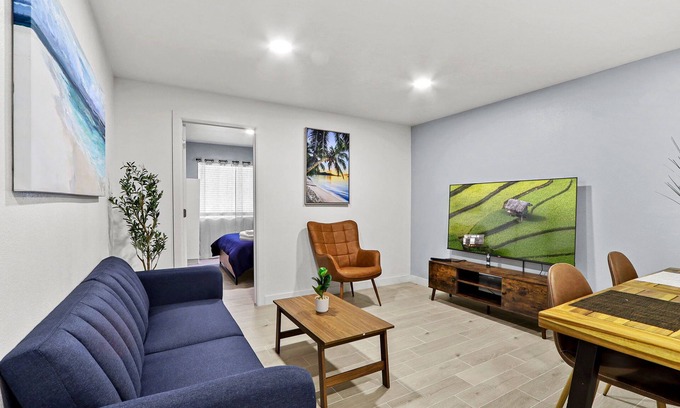 El Paso Apartment | NEW! Modern 3-Bedroom Retreat Fully Updated!