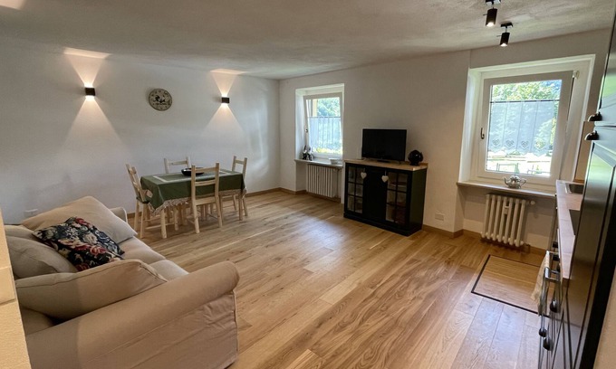 Pallusieux Condo | New Newly Renovated Apartment Palleusieux