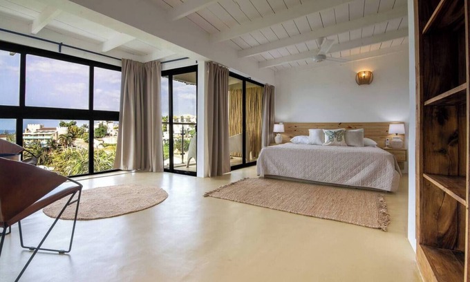El Centro Hotel | New OceanView Boutique Hotel- Suite 9
