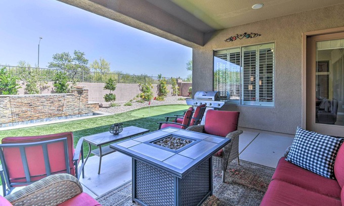 Anthem House | NEW! Phoenix Area Villa w/ Private Putting Green!