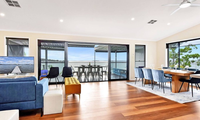 Fishing Point House | New Property Shimmer Shores Absolute Waterfront Retreat at Fishing Point, Lake Macquarie