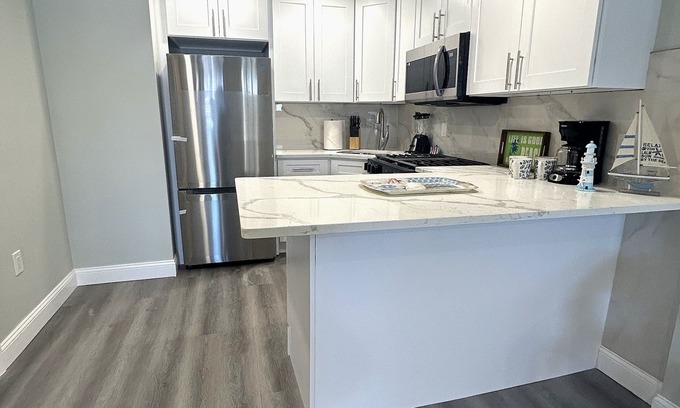 Seaside Heights Condo | New re-Model Fantastic 2-Bdrm NorthEnd Beach Block