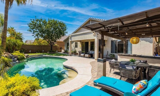 Arrowhead Ranch House | NEW! Relax in Paradise 4 Bed w/Heated Pool & Spa