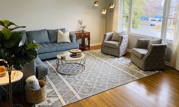 Lexington House | New Remodel with Private Backyard! 1 minute walk to dining and retail!