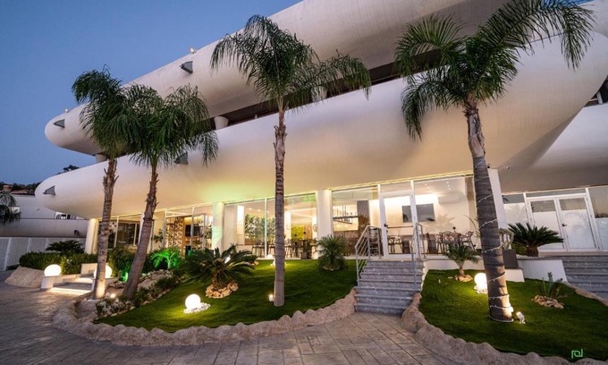 Borgetto Hotel | New River Hotel