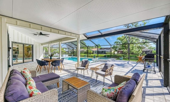 Palma Sola House | NEW Saltwater pool/spa home! Close to IMG, beaches