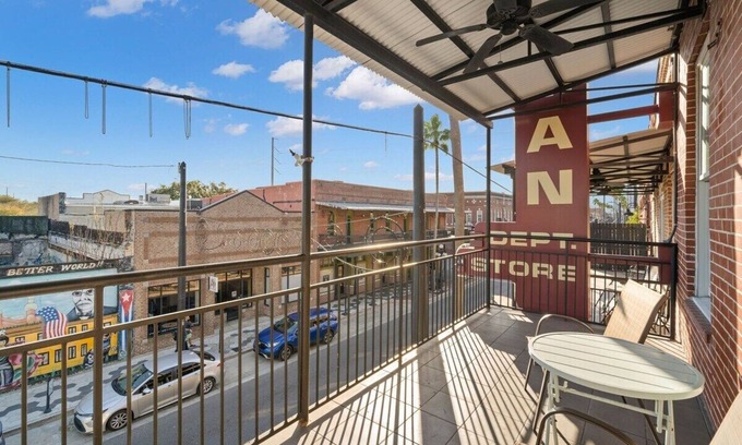 Historic Ybor Apartment | NEW! Sangria Suite | Upscale Ybor Apt On 7th Ave