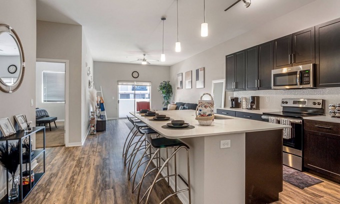 Desert View Village Condo | New ★ Scottsdale Upscale Living ★ Shops ★ Dining ★