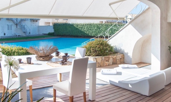 Palau House | New Seaside House with Swimming Pool