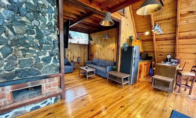 San Jose del Pacifico Ski Chalet | New Secret Chalet in Magic Forest with Starlink