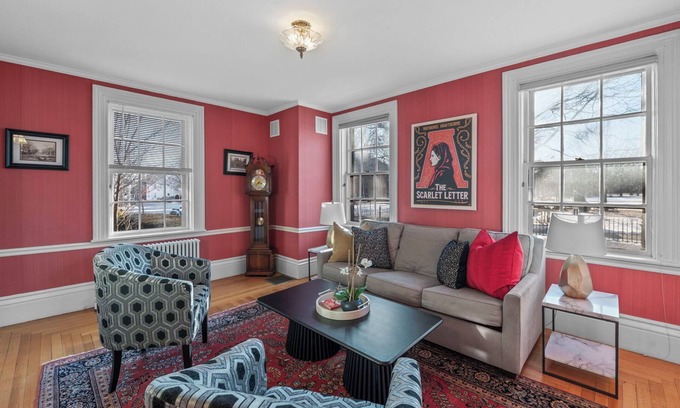Salem Apartment | NEW Spacious 1BR on Salem Common l Steps to Downtown l Fenced in Yard + Parking