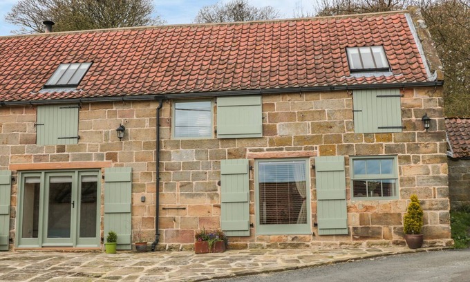 Great Fryup Dale Cottage | NEW STABLE COTTAGE, with a garden in Lealholm