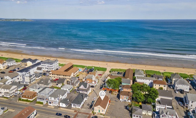 Old Orchard Beach Apartment | NEW! Steps From the Sand & Short Walk to the Pier