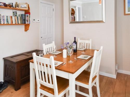 Lydd House | New Street Cottage
