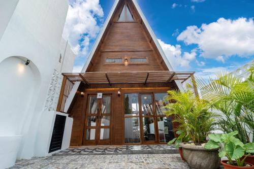 Padonan Villa | New Stylish 1BR Villa, Canggu