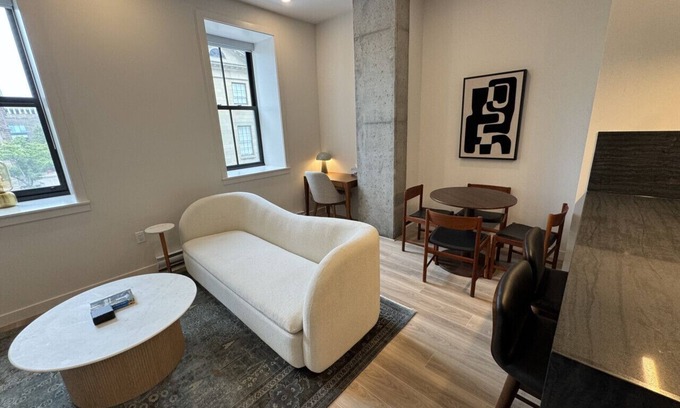 Downtown Halifax Apartment | *NEW Stylish 2B/1B Downtown Halifax