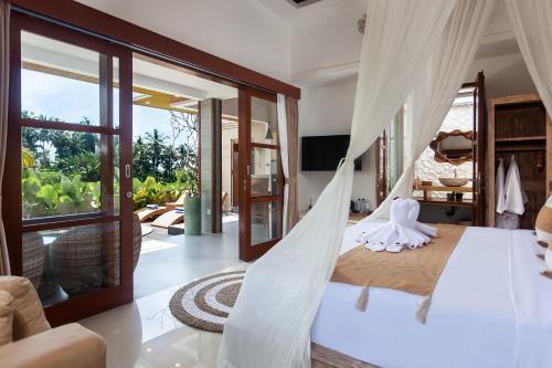 Tampaksiring Villa | New! The Green Kulu a Romantic 1BDR Private Villa