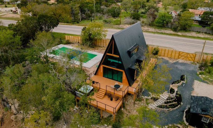 Fredericksburg Cabin | NEW | The Pedernales A-Frame