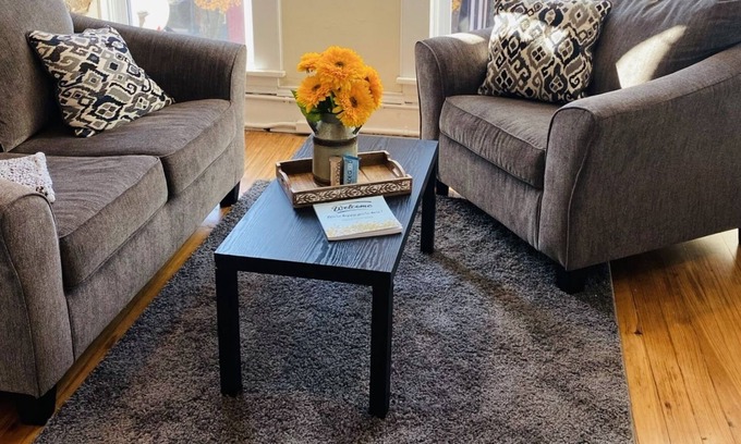 Fulton Apartment | *NEW* The Penthouse in Fulton's Historic District!