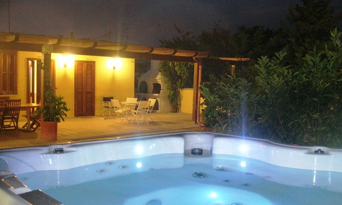 Municipio 1 Villa | New! Torre a Mare Sea Home Boutique with pocket beaches, Puglia