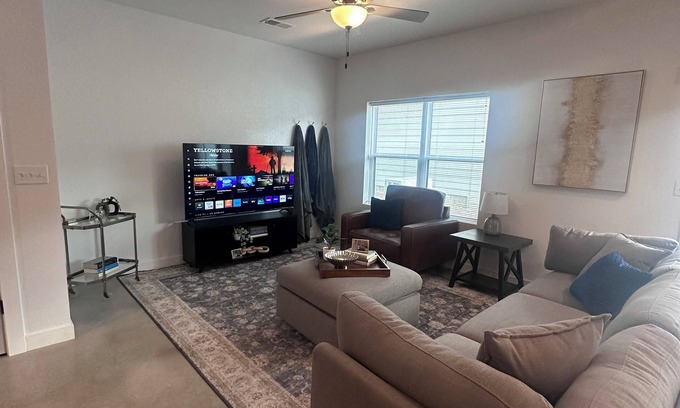 Quincy House | New Townhome in the Gem City!