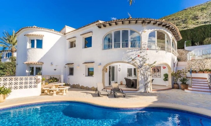 Cansalades Villa | *New* - Valley & views - Sleep 8