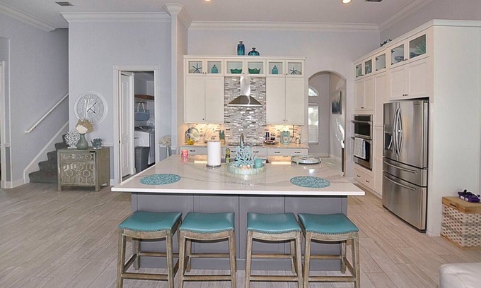 Vero Beach House | NEW!☀️Vero Islander is minutes to 🏖️beach. Private pool in a gated community🌴