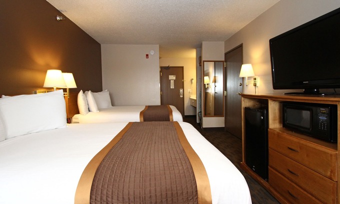 Lincoln Hotel | New Victorian Suites