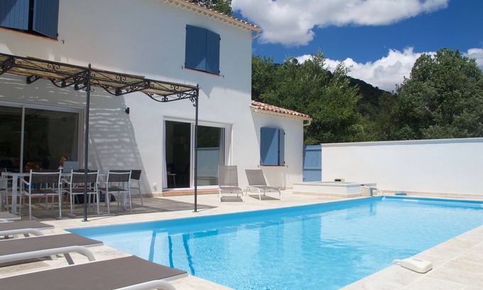 Allemagne-en-Provence Villa | New villa with private pool, 10 persons