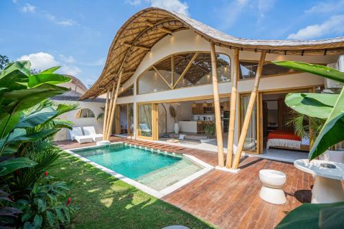 Banjar Semer Villa | NEW! Villa Tiki - 2BR Villa in Kerobokan