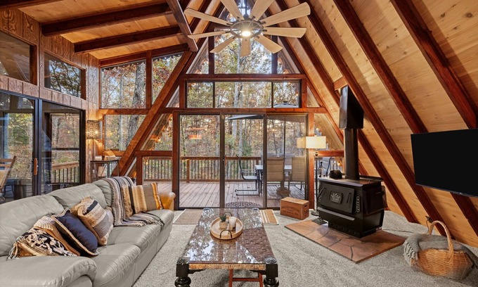 Innsbrook Ski Chalet | NEW! Welcome to Wilderness on Wunderbar! Charming Innsbrook Chalet.