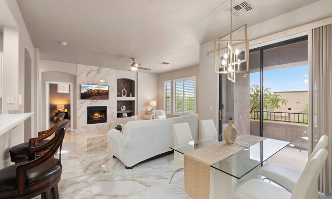 McDowell Mountain Ranch Condo | NEW Where CHIC meetsThompson Peak N. Scottsdale Hike-Bike-Golf WW, TCP, Kierland