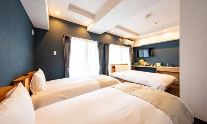 Kotoni Hotel | New York Brooklyn Style US Economy Triple Room /Sapporo Hokkaidō